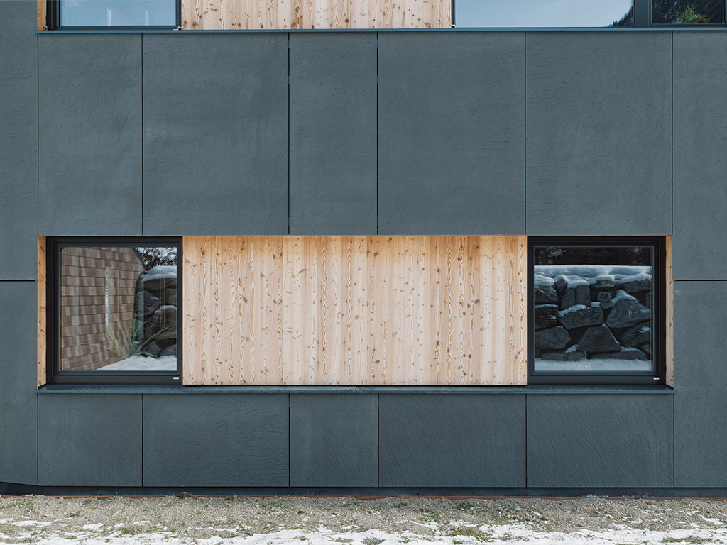 CO2-Reduced Facade Panels