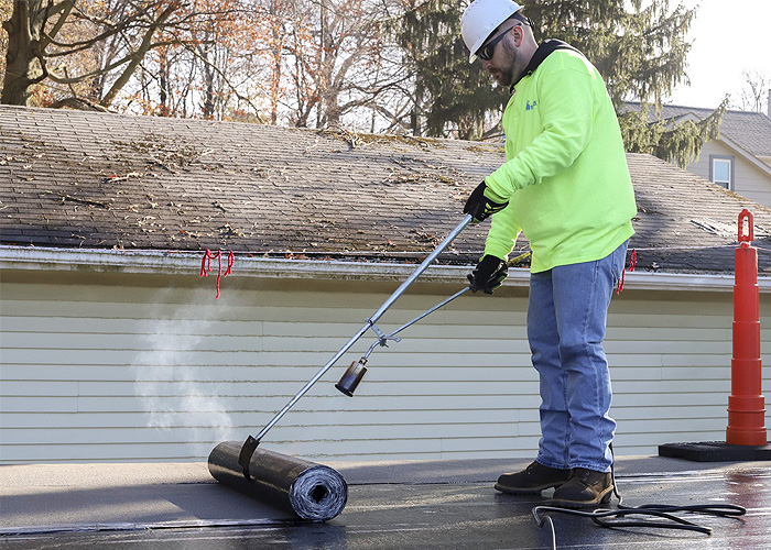 Display Image for course: SBS-Modified Bitumen Roofing